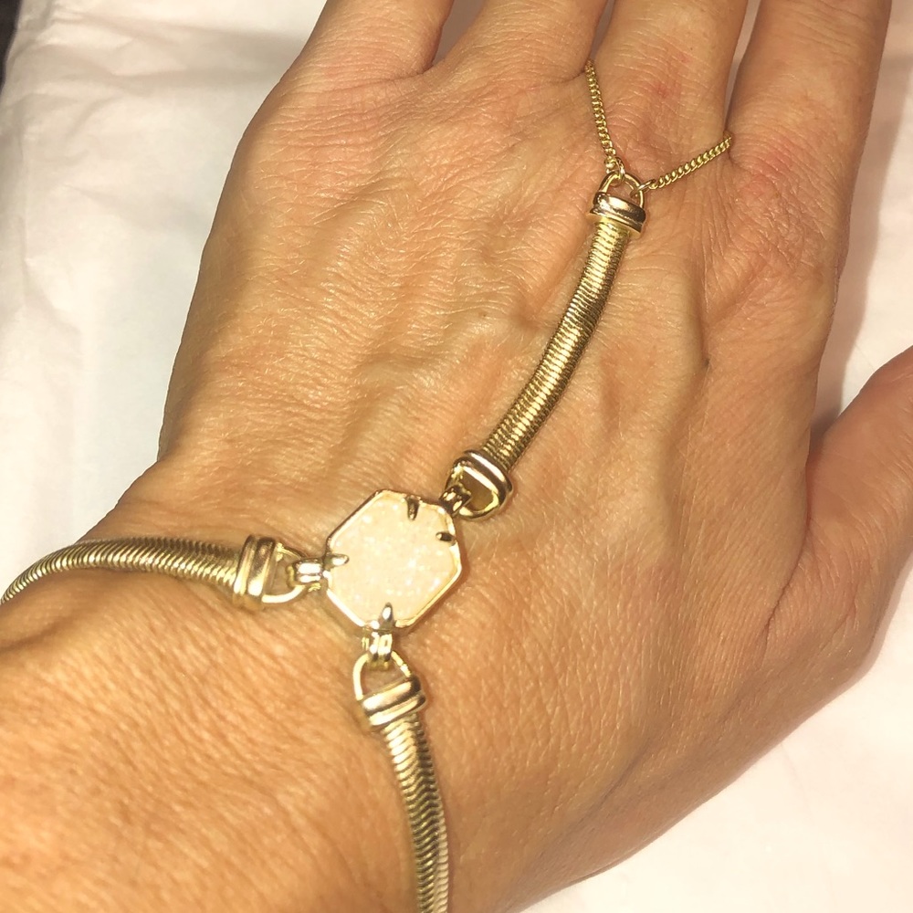 Kendra Scott bracelet